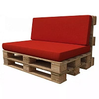 Perne roșii pentru mobilier din paleți – stil vibrant